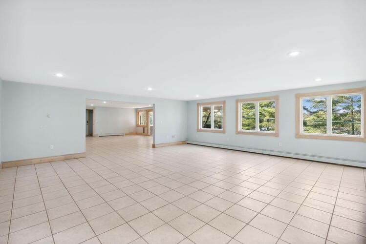 124 Middle Road Woolwich, ME 4579
