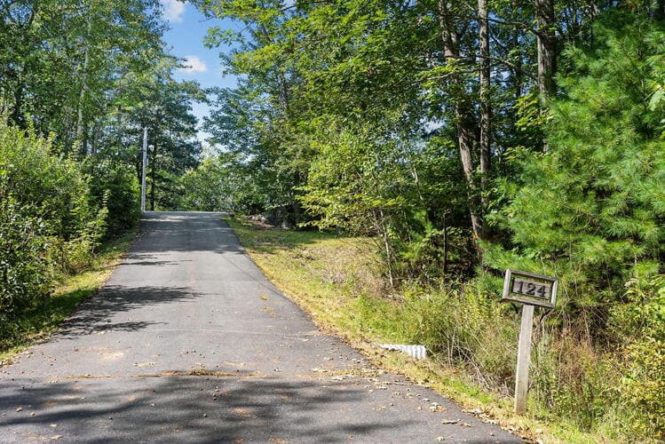 124 Middle Road Woolwich, ME 4579