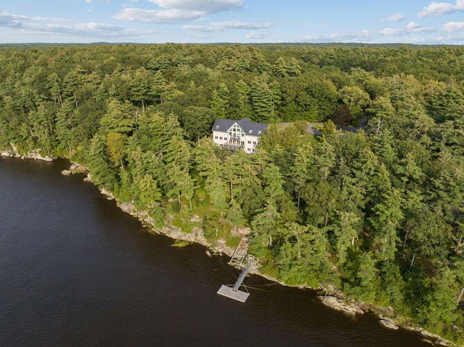 124 Middle Road Woolwich, ME 4579