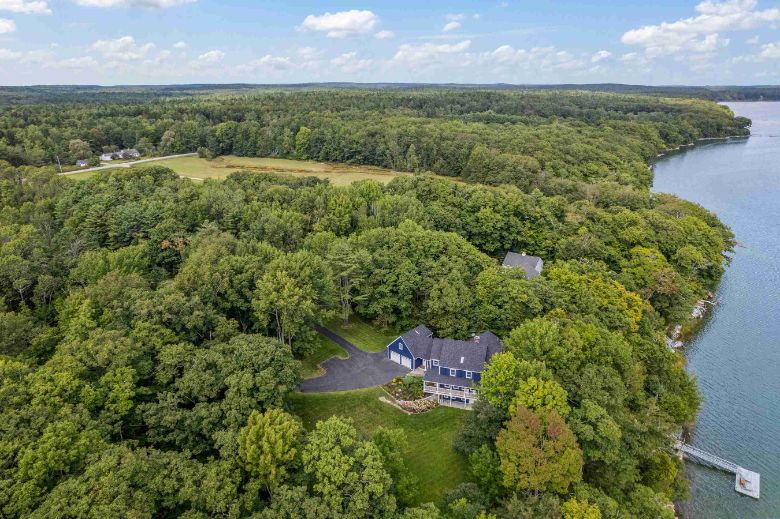 36 Goose Cove Lane, Freeport Maine 04032