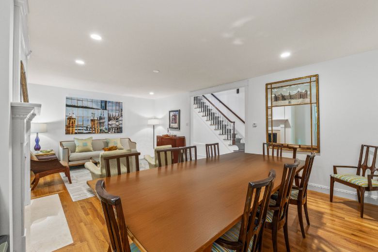 36 Goose Cove Lane, Freeport Maine 04032