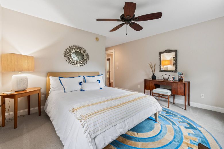 36 Goose Cove Lane, Freeport Maine 04032