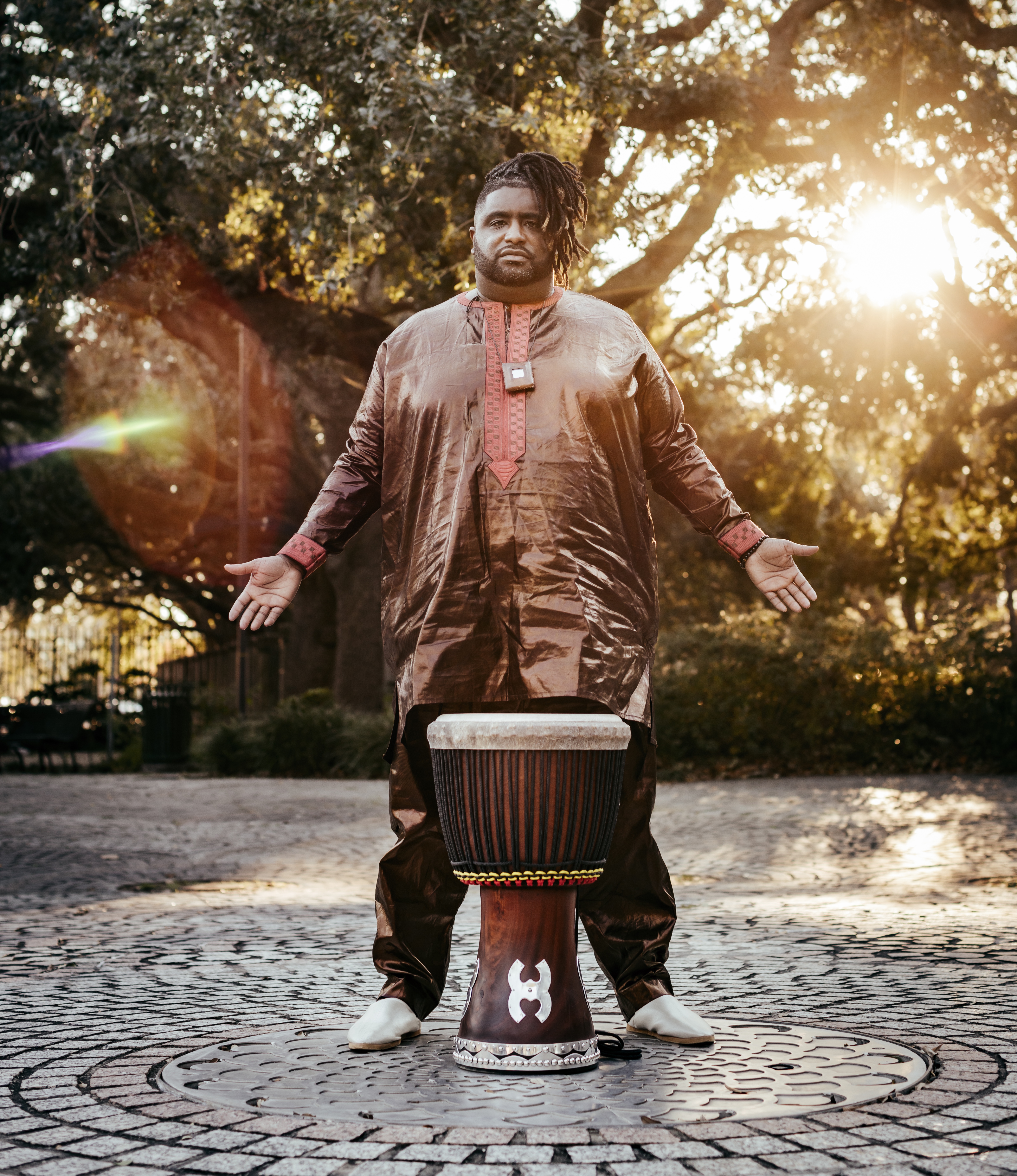 Weedie Braimah & The Hands of Time Logo