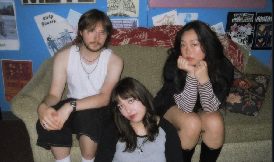 we are the dirt / le Lotus / Ajena