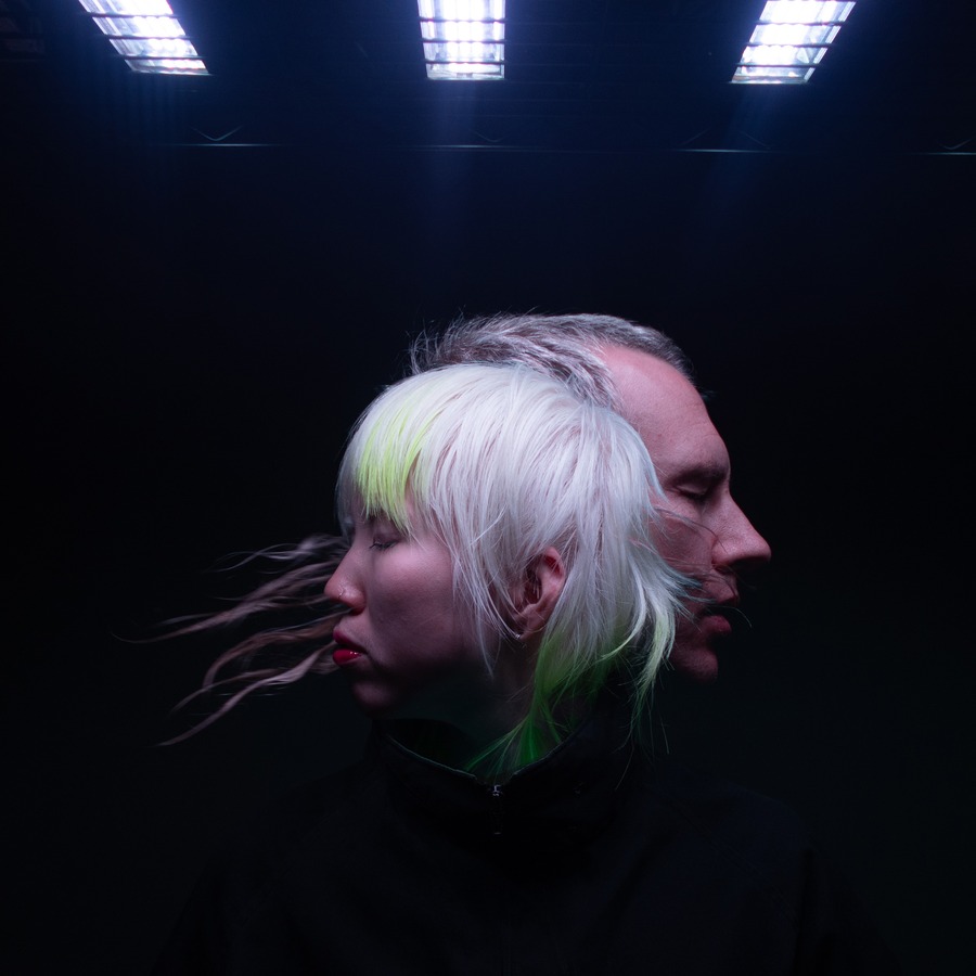 Spike Hellis / Nuxx