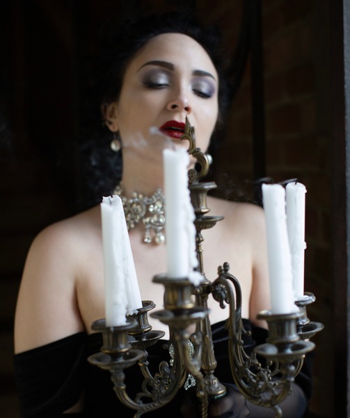 Adrienne LaVey  ~ Romantique Logo
