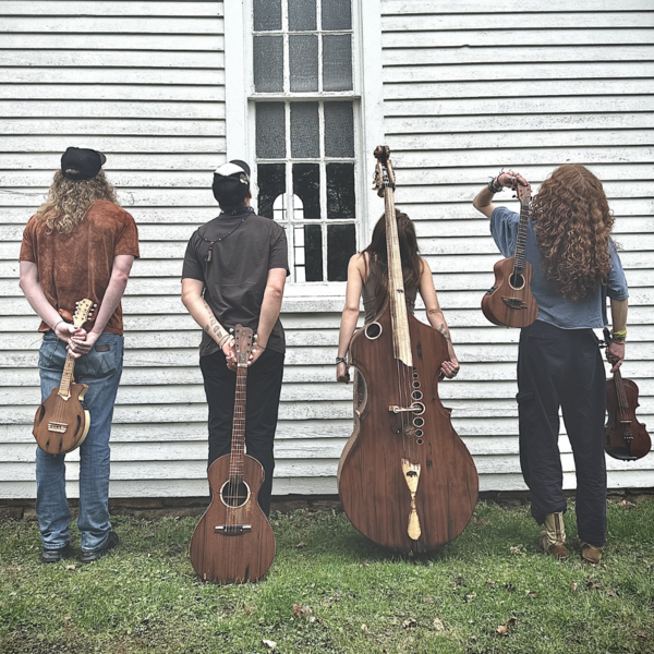 Wes Urbaniak and The Mountain Folk Logo