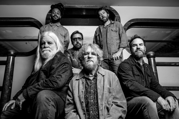 Leftover Salmon Logo