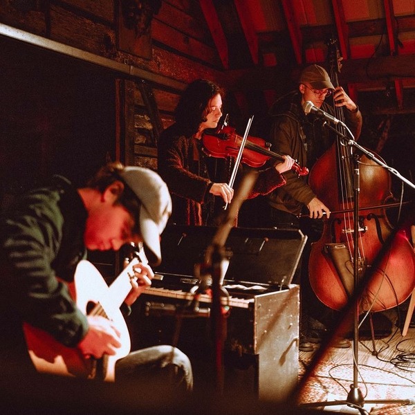 Heavy Trip & Negative Capabilities present Magic Tuber Stringband + Geneviève Heistek + Jesse Eckerlin Logo