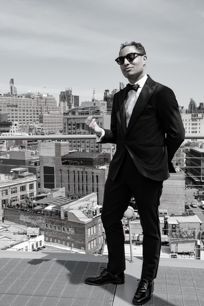 José James Sings Sinatra Logo
