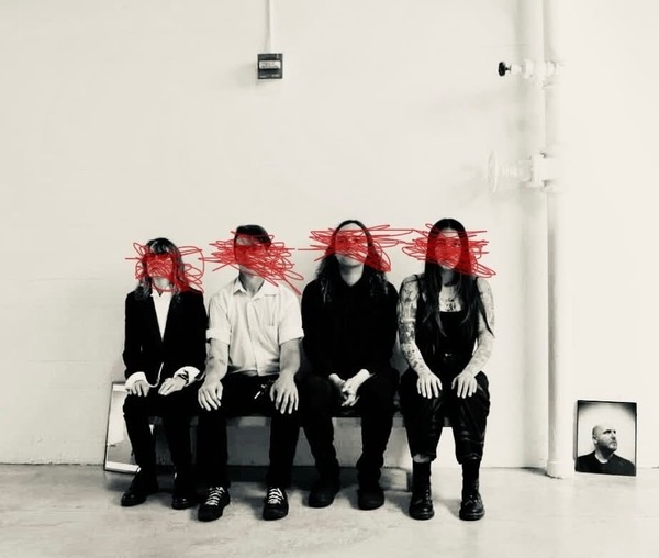 Surplus 1980 (last show) + Pateka + Murder Murder + Strawberry Panic Logo