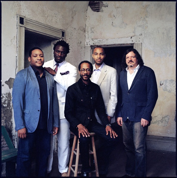 Brian Blade & The Fellowship Band Logo