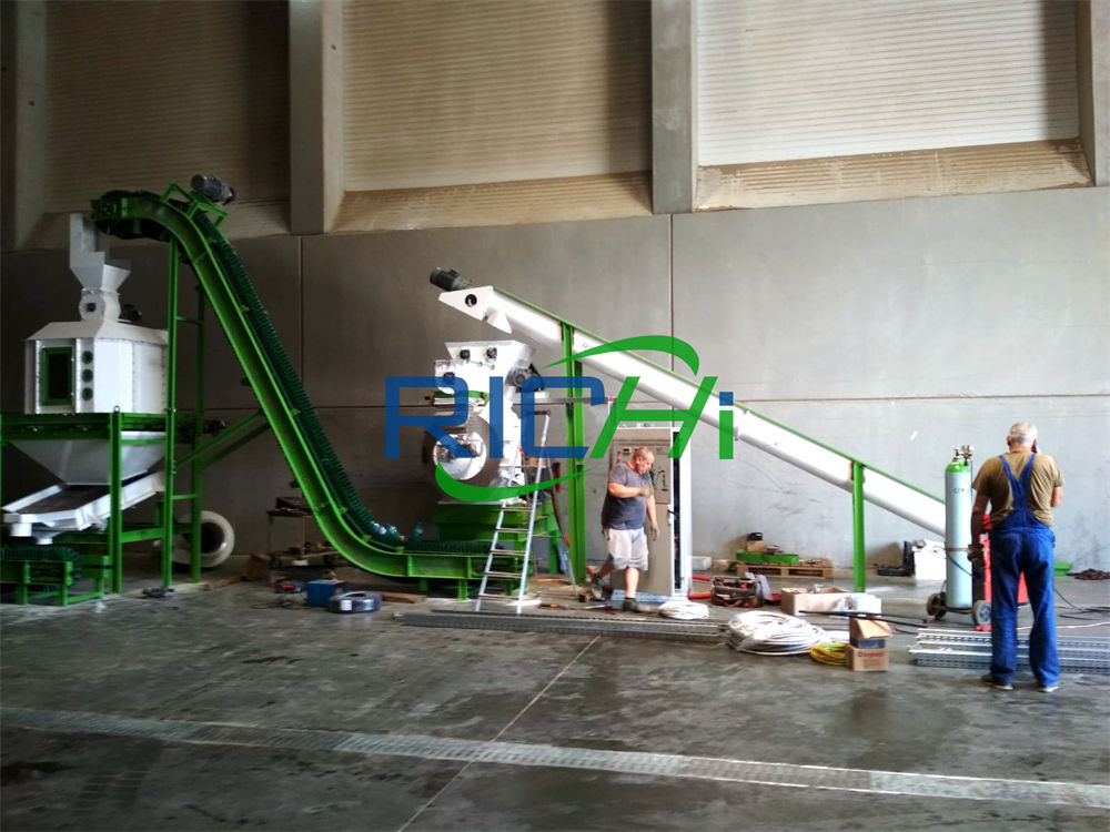 Heavy Duty 22-23T/H Industrial Straw Wood Pelleting Plant For Bio Fuel Pellets In China