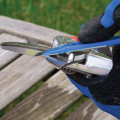 The Comprehensive Way to Sharpen Pruners Fine Gardening