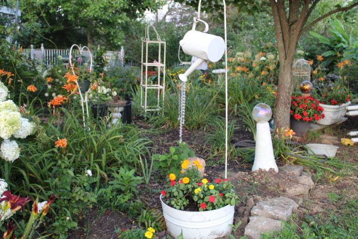 A Garden as Pretty as a Painting - FineGardening