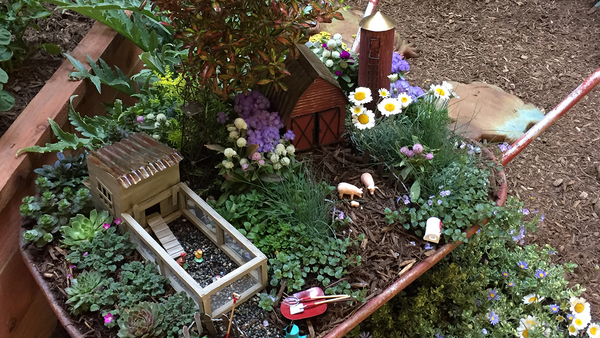 Attractive Ways to Grow Vegetables, Fruits, and Herbs in Your Garden Design - Vimarsana News