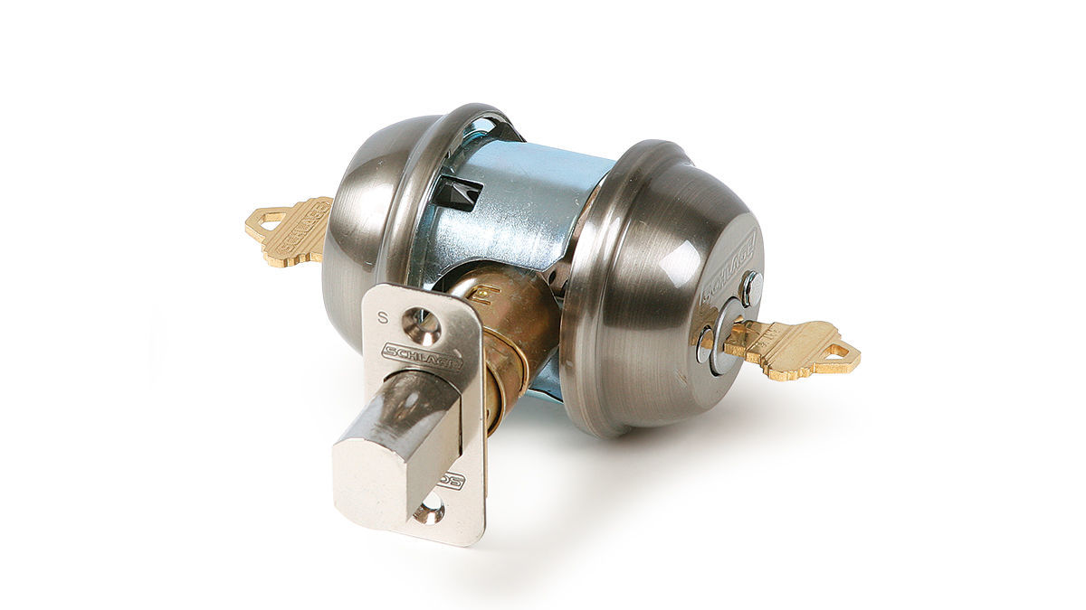 Double-cylinder dead bolt