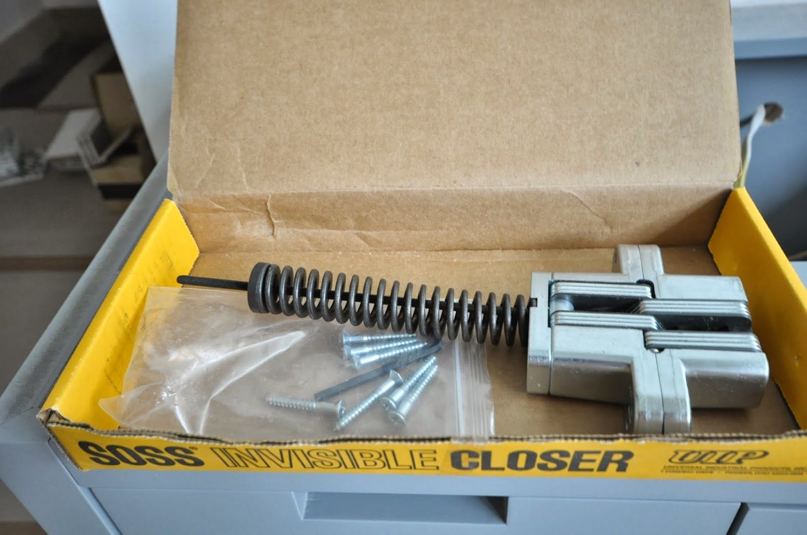 Using Soss Hinges for a Concealed Door Fine Homebuilding