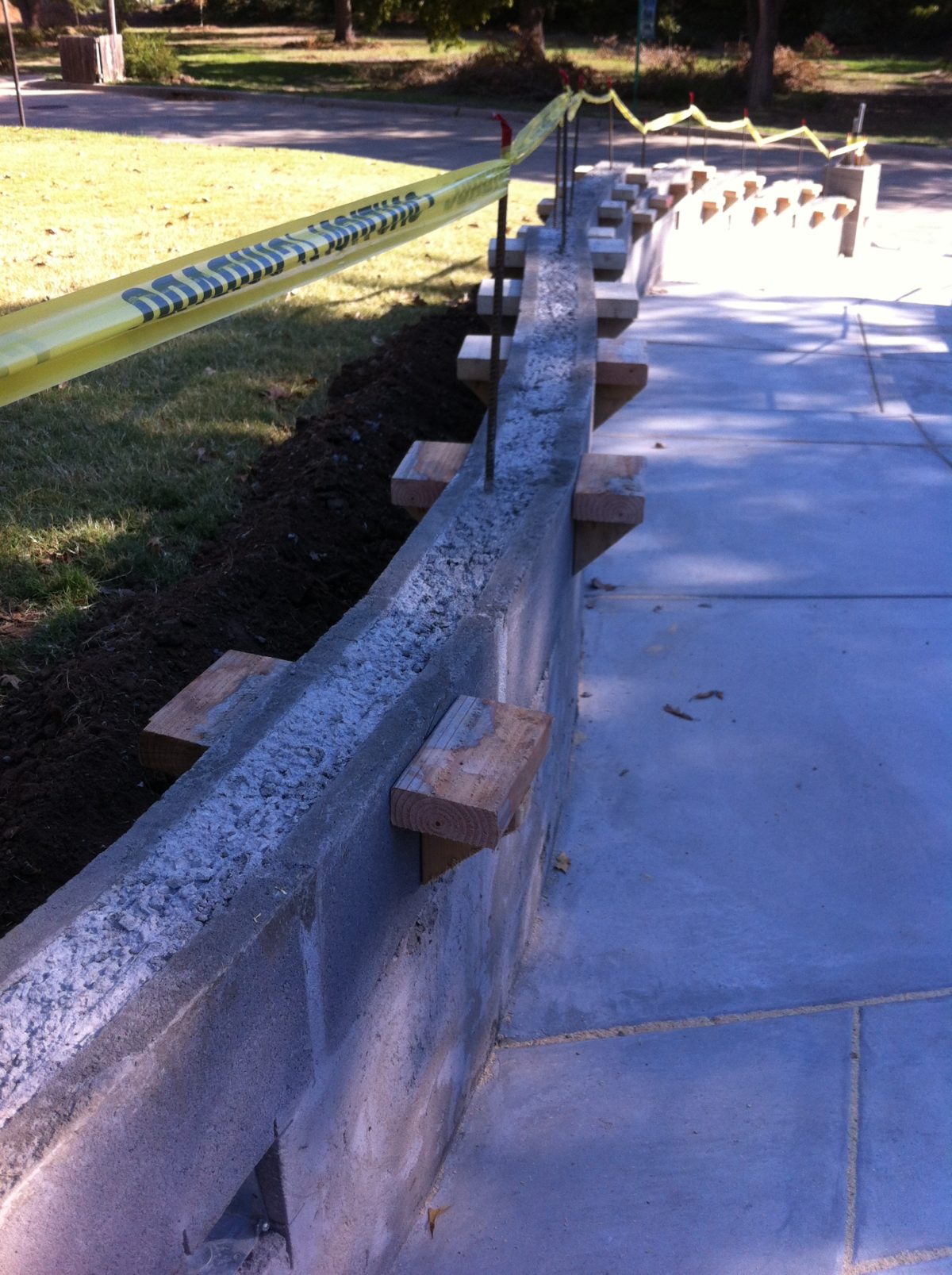 SiteBuilt Concrete Wall Caps for Masonry Walls Fine Homebuilding