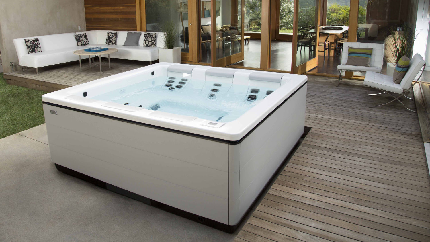 Continually Customizable Hot Tub Fine Homebuilding