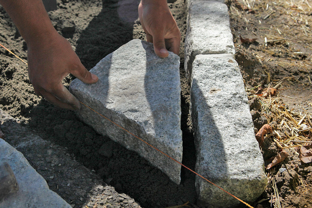 How to Cut Belgian Block Fine Homebuilding