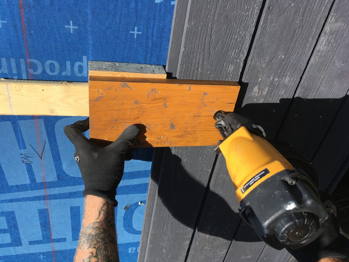 Siding jig for straight nailing pattern Fine Homebuilding