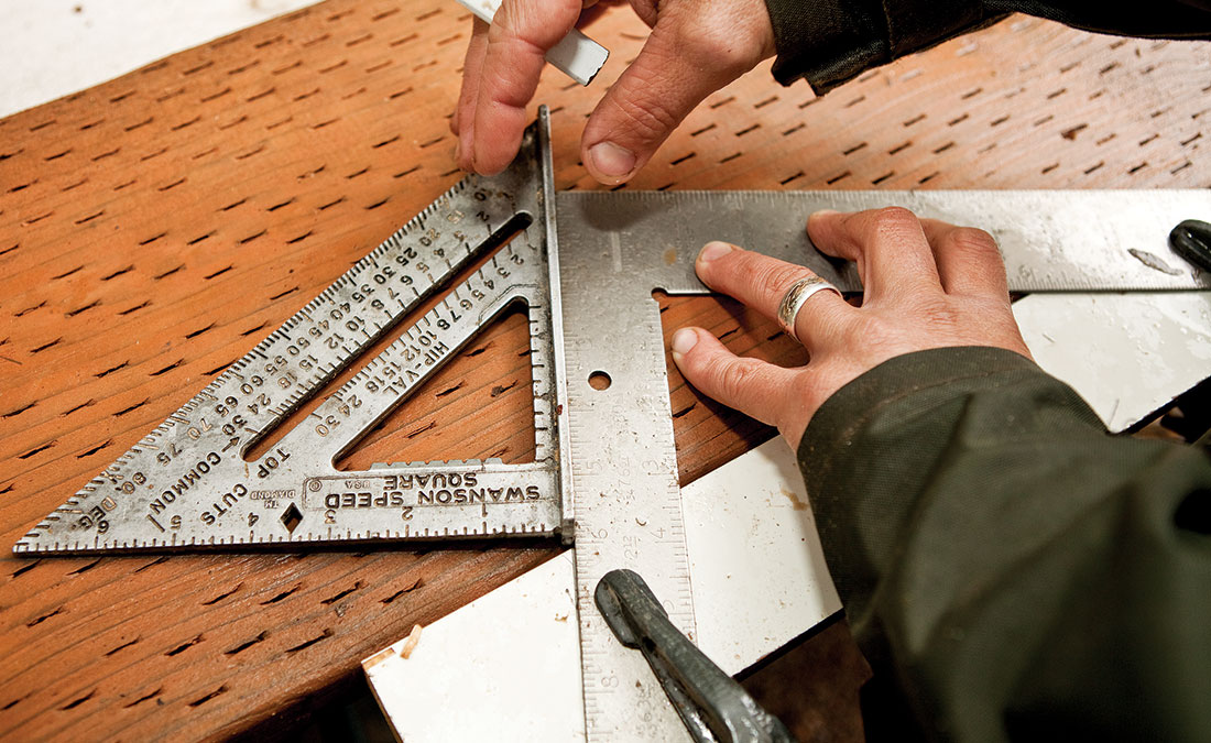 How To Lay Out And Cut Stair Stringers Fine Homebuilding