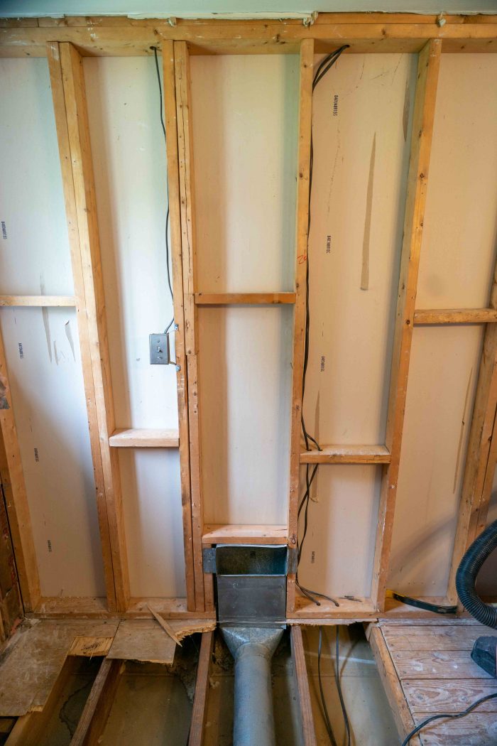 Sale > duct in 2x4 wall > in stock