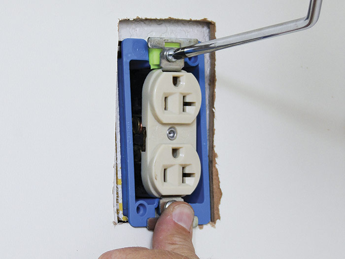 Making Receptacles Flush Fine Homebuilding