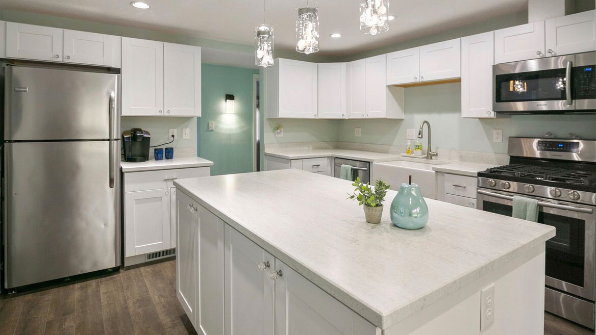 Guide to Countertops: Solid Surface - Fine Homebuilding