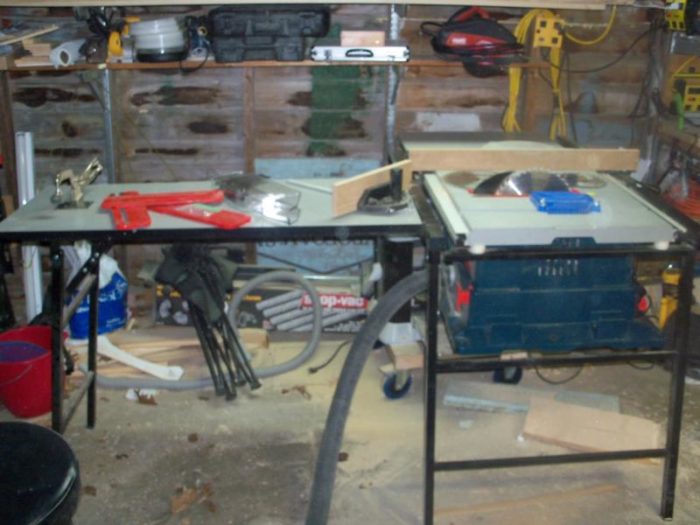 Bosch table saw w. Rousseau stand, Forrest blade, more... Fine