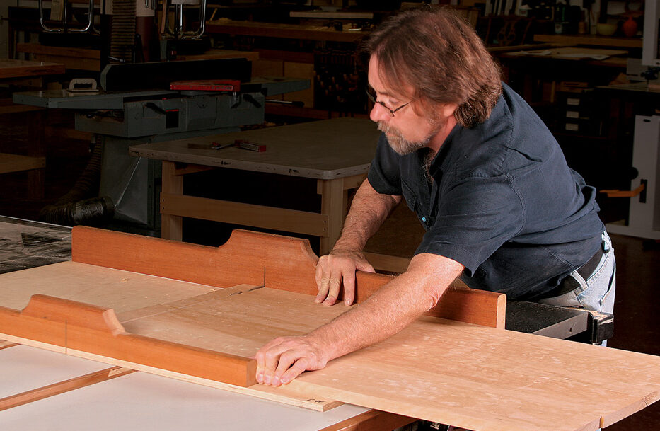 How to Flatten and Smooth a Tabletop - FineWoodworking