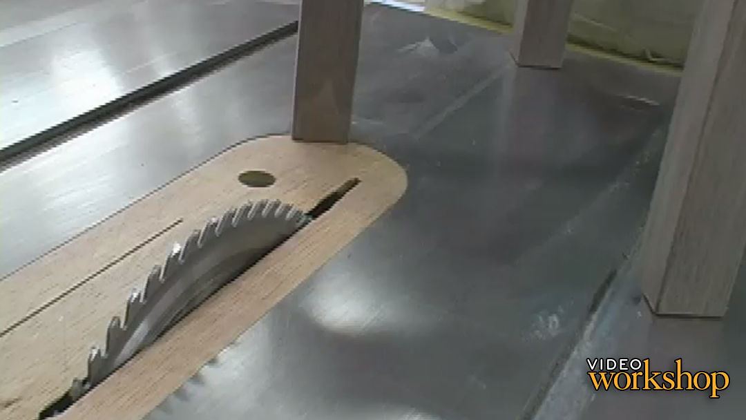 Round Side Table Level Uneven Table Legs FineWoodworking