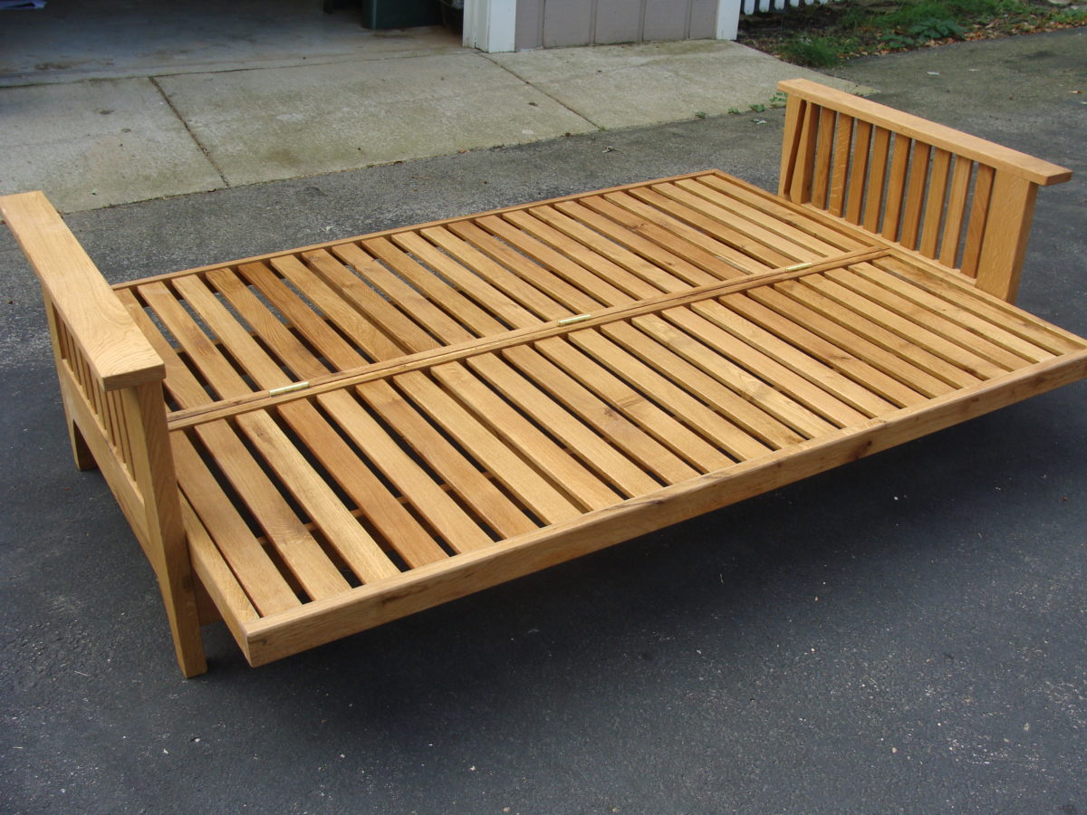 Futon; Craftsman Style; White Oak FineWoodworking
