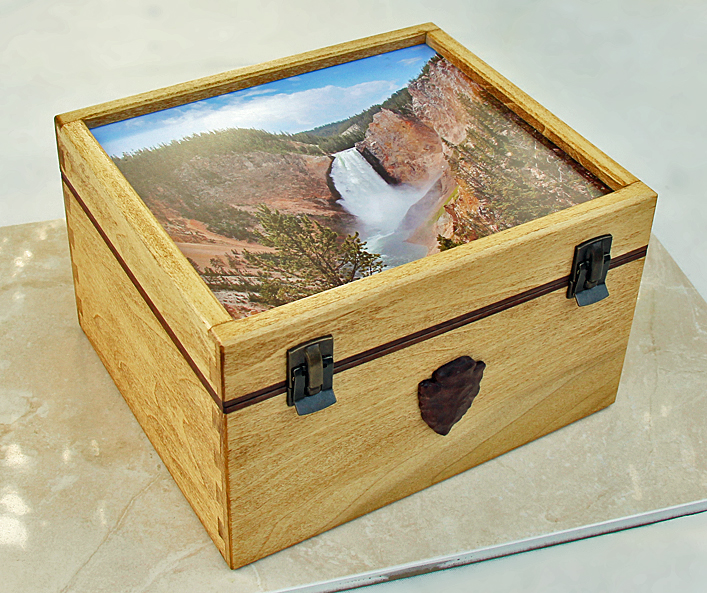 Yellowstone Souvenir Box FineWoodworking