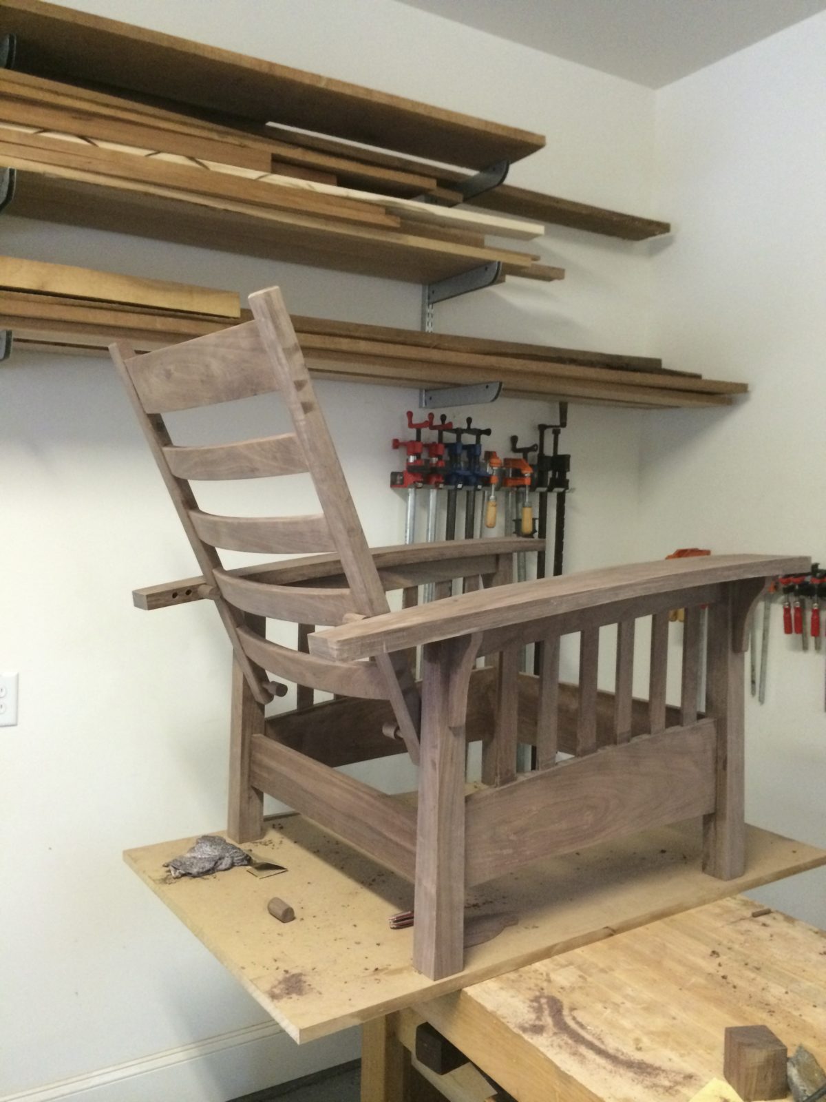 Morris Chairs in Walnut FineWoodworking