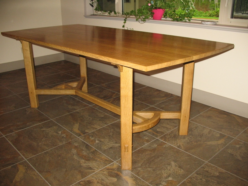 Garry Oak Hayrake Table - FineWoodworking