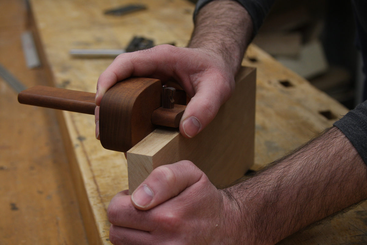 Make a rabbet with a handplane FineWoodworking