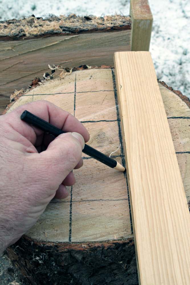 Cutting Bench Makes it easy to convert freshcut logs into turning blanks FineWoodworking
