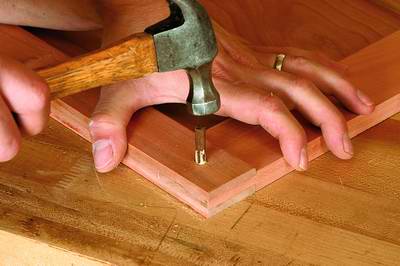 Free Plan: Wall Cabinet in Cherry - FineWoodworking