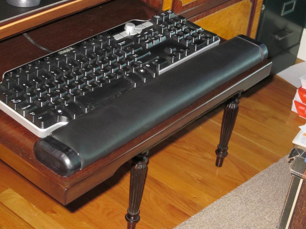 Keyboard wrist protector. FineWoodworking