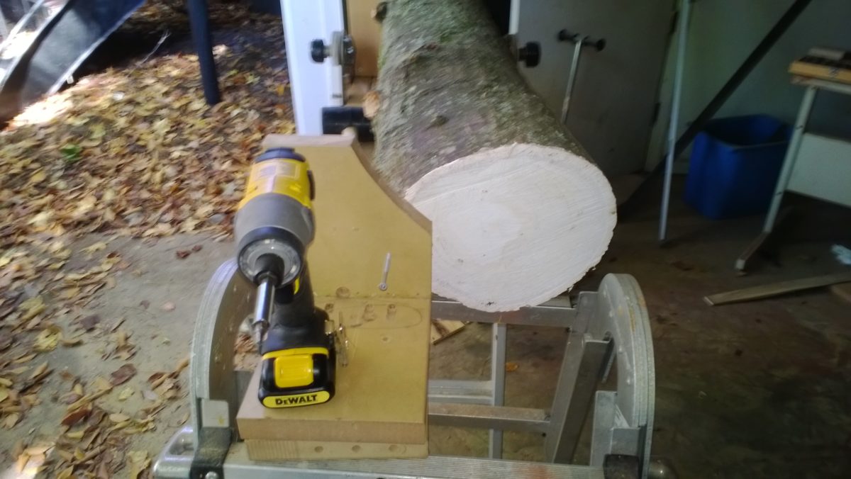 Adjustable Bandsaw Log Cutting and Jointing Sled Jig FineWoodworking