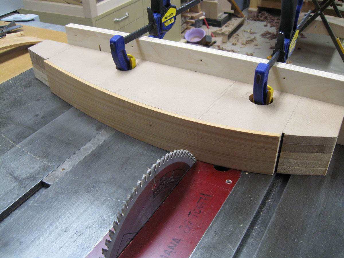 Routing grooves in curved drawers, part 2 FineWoodworking