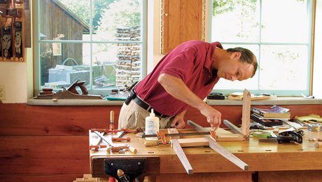 Free Woodworking Plan: Build a Splay-Legged Table 