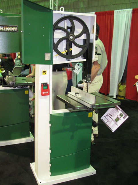 IWF Alert: Rikon 16-inch bandsaw has 