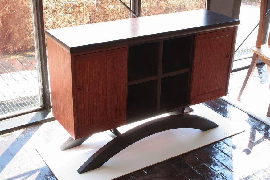 Do Woodworkers Need The Furniture Society Finewoodworking