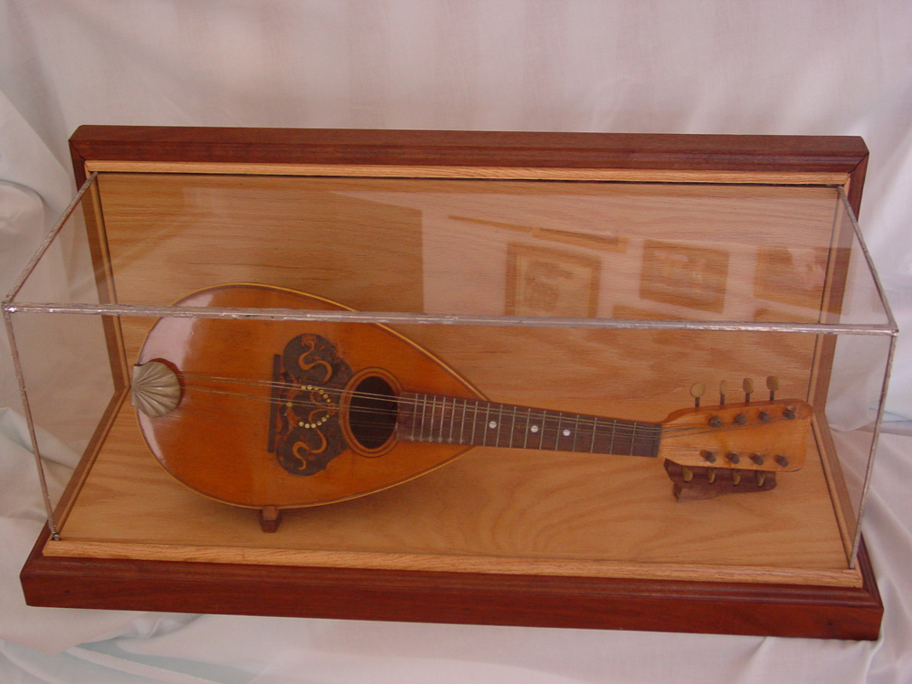 Bowlback Mandolin Display Case FineWoodworking