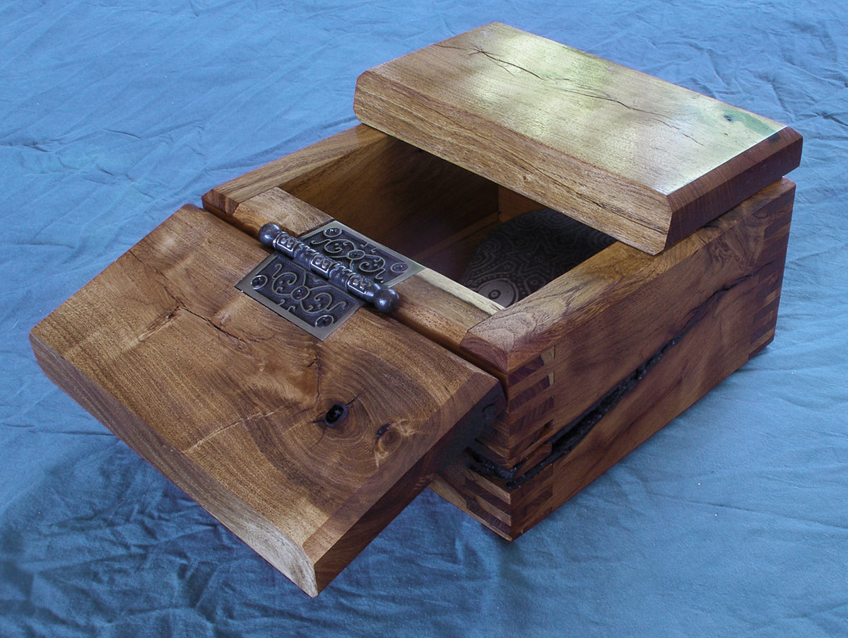 Rock Box FineWoodworking