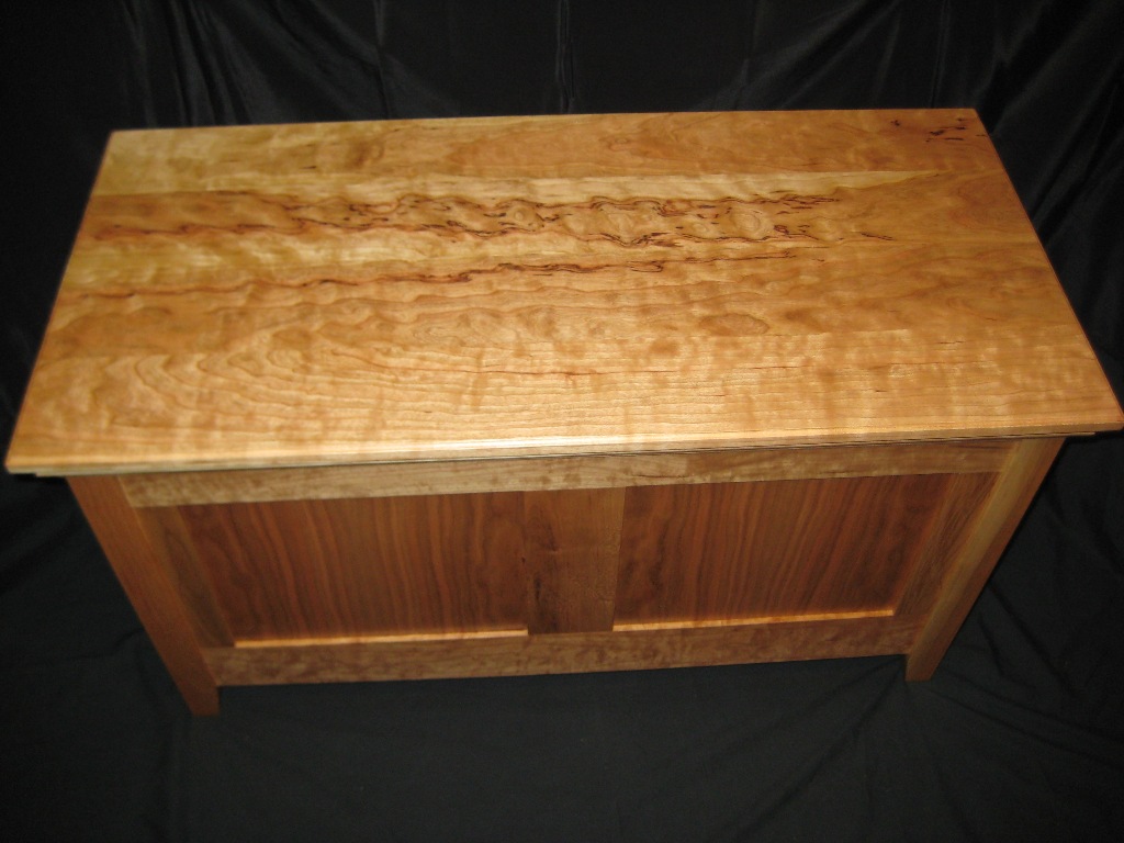 Blanket chest FineWoodworking