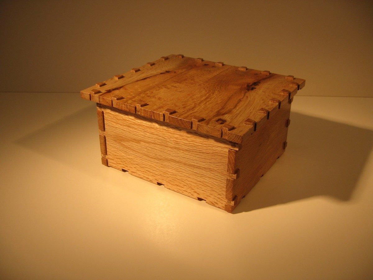 Dovetailed Spanish Red Oak box FineWoodworking